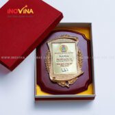 Bảng Vinh Danh Gỗ Đồng Cao Cấp BT-076424 Bảng Vinh Danh Gỗ Đồng Cao Cấp BT-076424