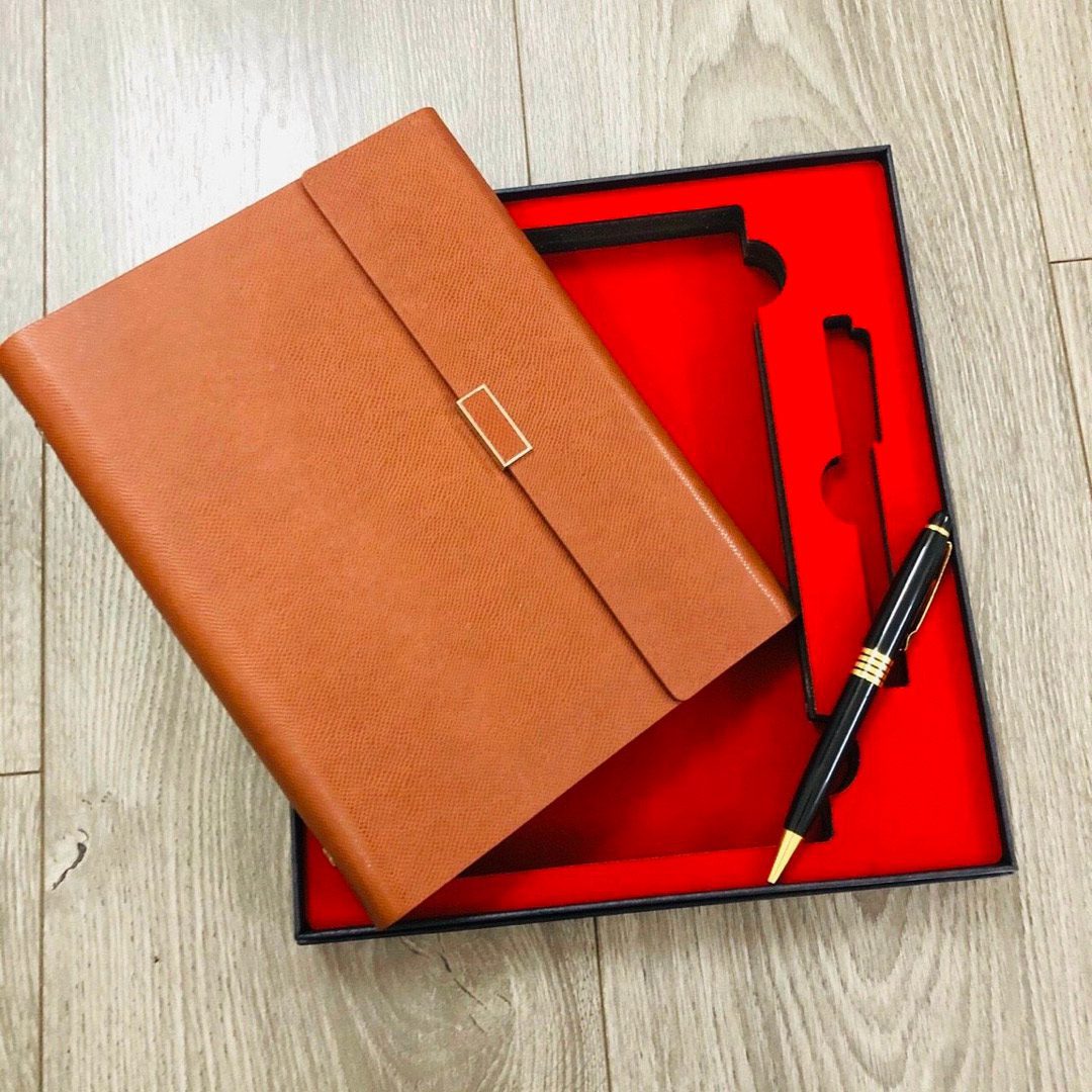 Quà Tặng Ý Nghĩa Cho Ngày Thành Lập Quân Đội Nhân Dân Việt Nam  combo so tay but may qua tang 6