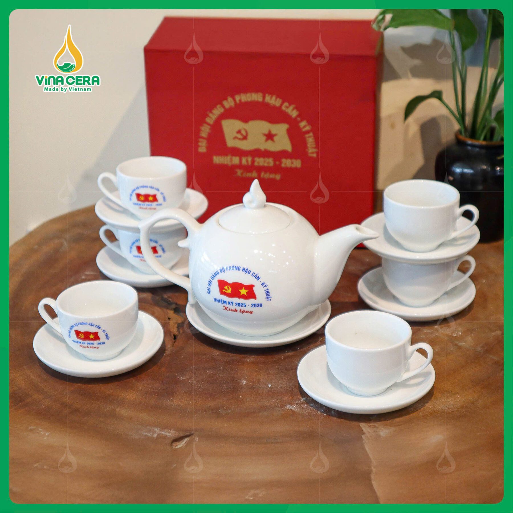 Bộ Ấm Chén Dáng Bưởi Chóp Ngọn Lửa In logo Đại Hội Đảng