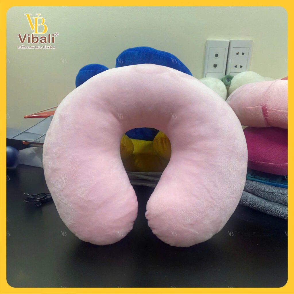 Gối Hơi Chữ U Màu Hồng