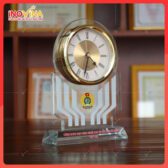 Kỷ Niệm Chương Đồng Hồ Pha Lê INO-0162125 Kỷ Niệm Chương Đồng Hồ Pha Lê INO-0162125