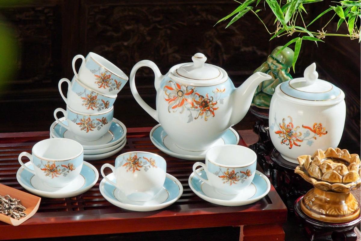 Bộ ấm chén xu hướng quà tết phong thủy