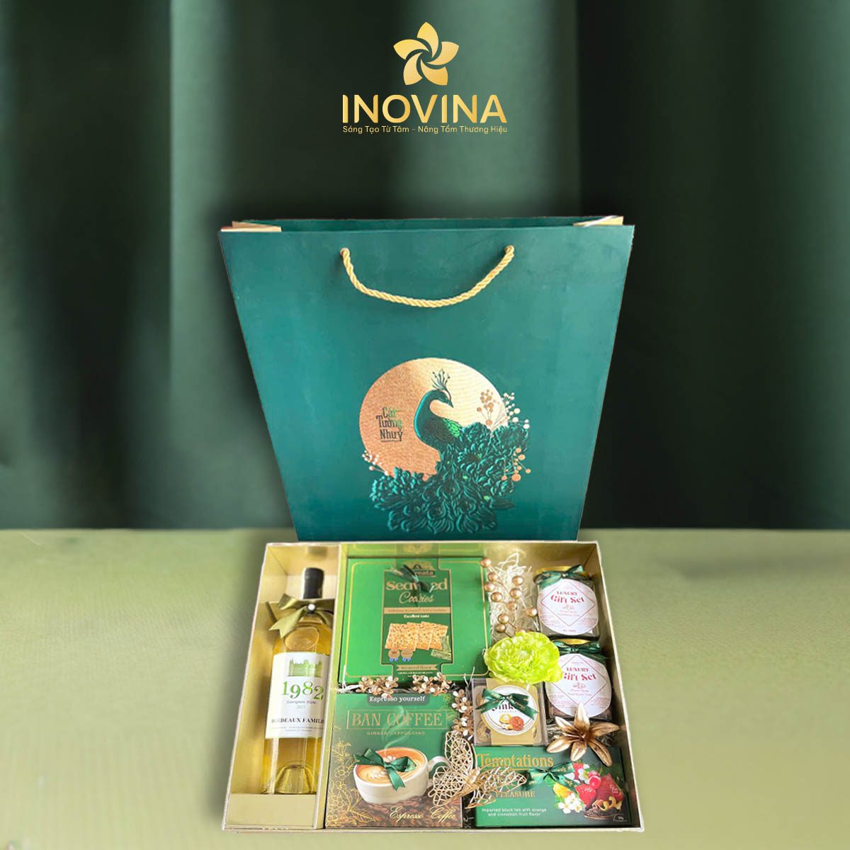 Hộp quà Tết Cát Tường Như Ý Hộp quà Tết Cát Tường Như Ý