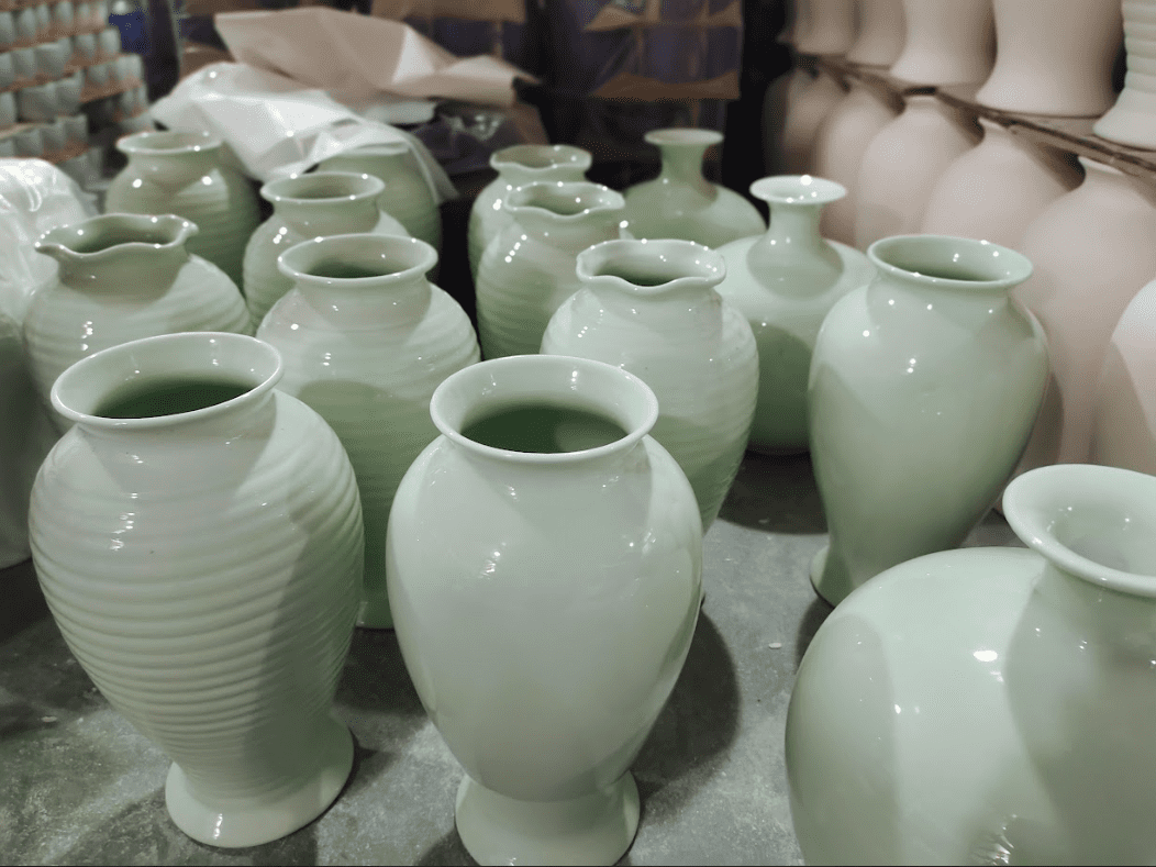 gốm công nghiệp hàng loạt