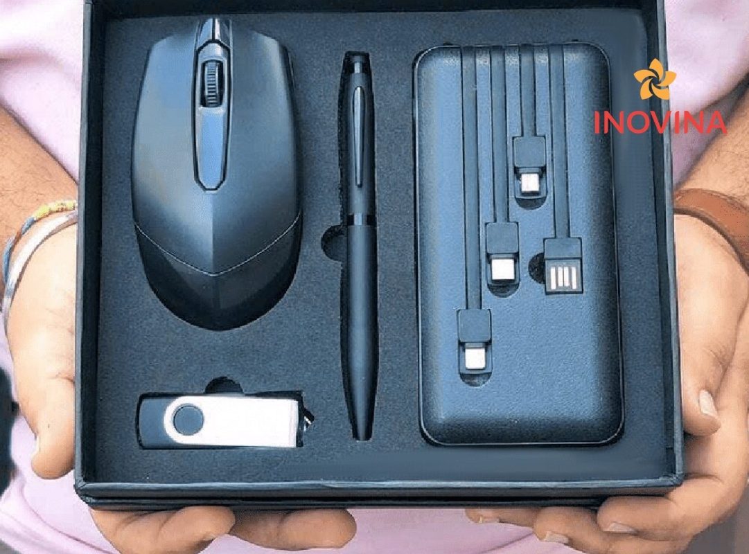 Bộ quà tặng giftset văn phòng chuột máy tính bút máy USB Sạc dự phòng tiện lợi hiện đại