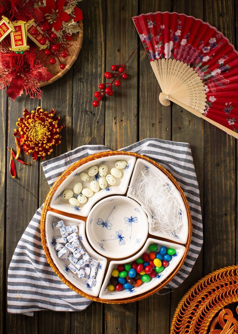 Khay mứt Tết làm quà tặng chất lượng cao