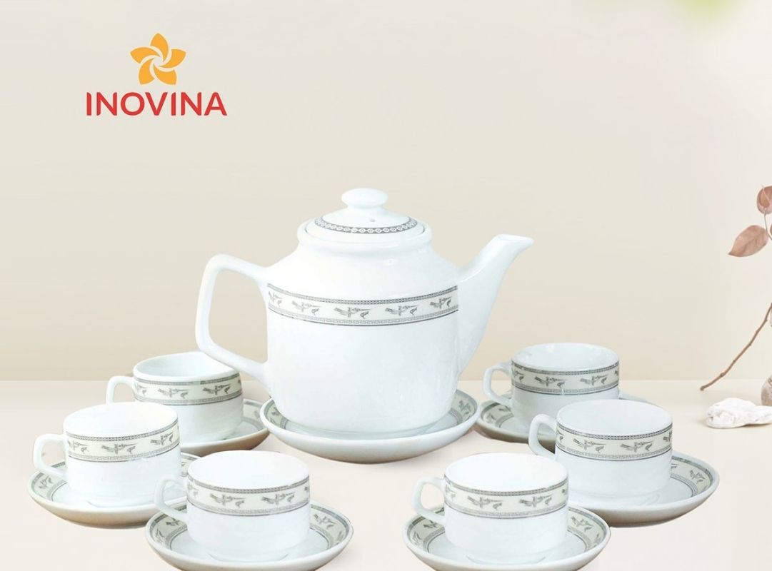 Mẫu bộ trà quà tặng thiết kế tinh tế và thanh lịch