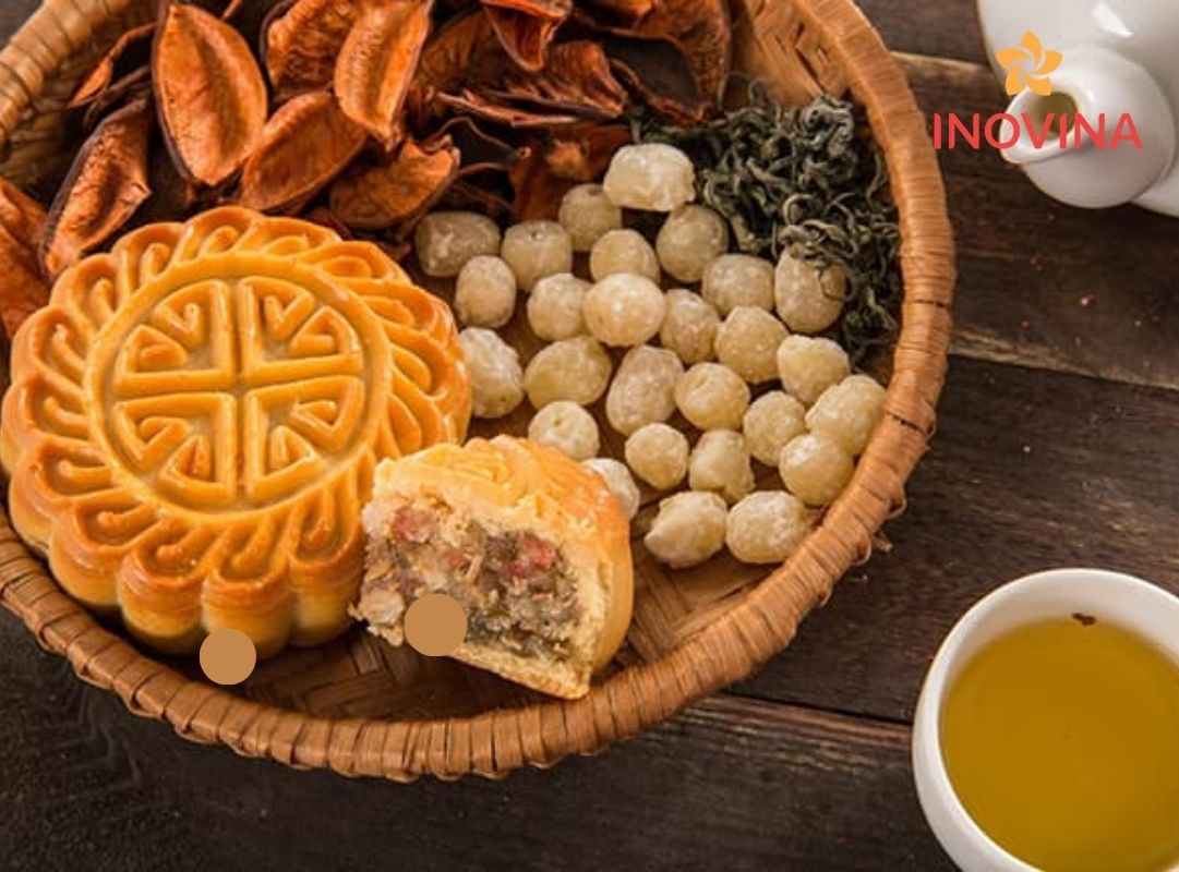 Thưởng thức hương vị mứt truyền thống trong đêm Trung Thu