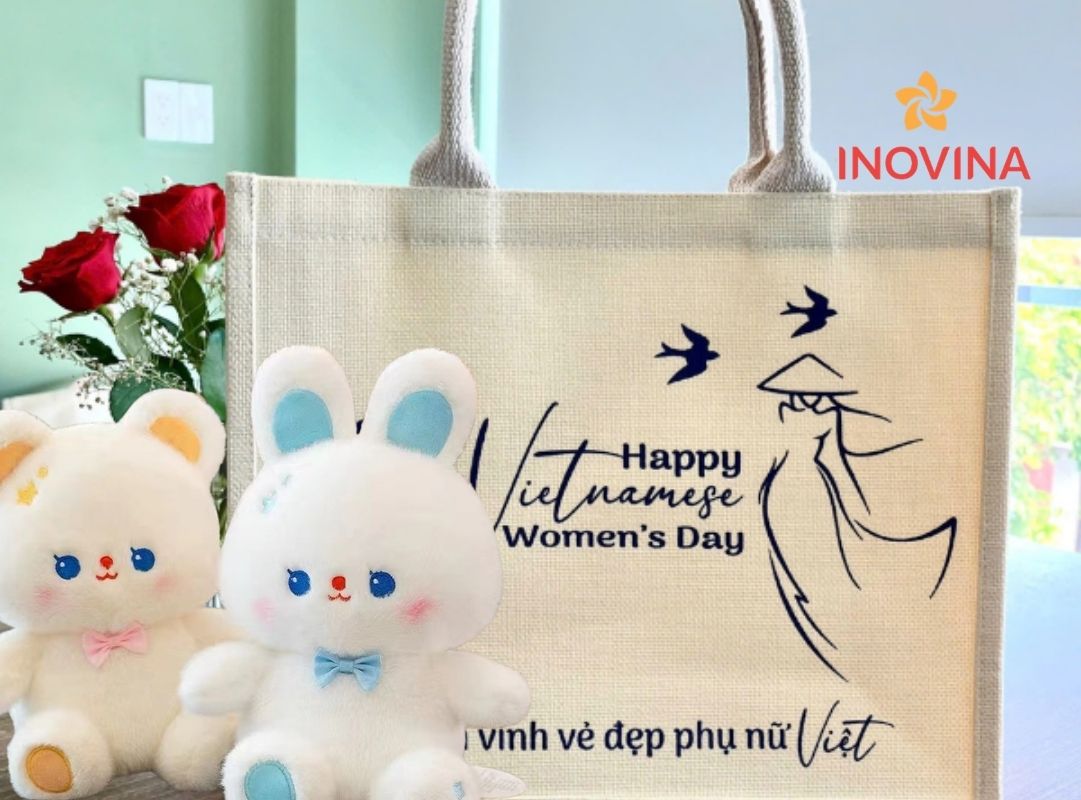 Túi vải thân thiện môi trường kết hợp gấu bông đáng yêu, gửi trọn yêu thương chân thành