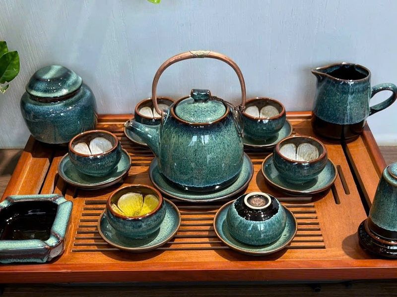 20+ quà tặng in logo bằng gốm sứ sang trọng Ấm chén gốm sứ độc đáo làm quà sinh nhật ý nghĩa