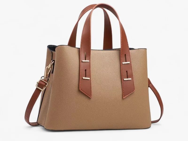 Điểm danh 5+ quà tặng túi xách đẹp và ấn tượng Chọn túi xách chất lượng để món quà thêm giá trị