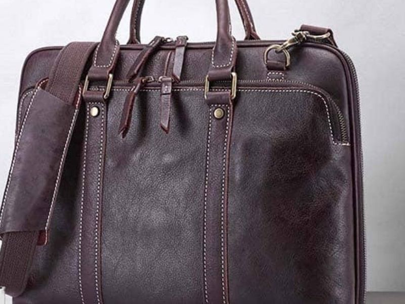 Điểm danh 5+ quà tặng túi xách đẹp và ấn tượng Túi da cao cấp bền đẹp nâng tầm giá trị quà tặng