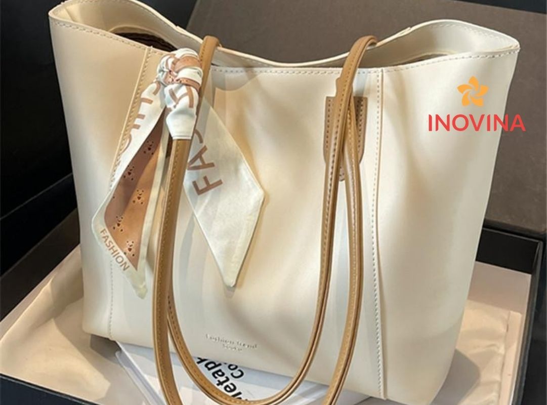 Top 10+ Mẫu túi xách nữ thời trang dẫn đầu xu hướng thời trang Túi Tote bản lớn đựng nhiều đồ tiện lợi mỗi ngày