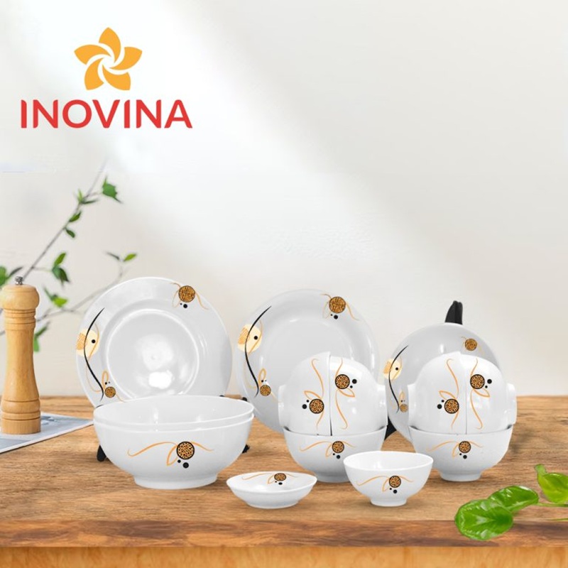 Bộ ấm chén gốm sứ sang trọng khi làm quà 