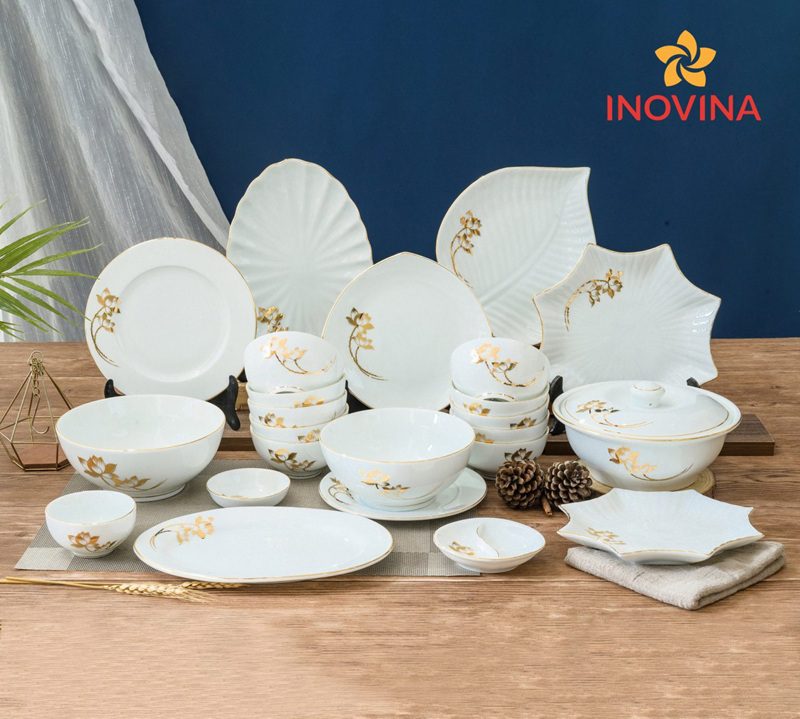 30+ quà tặng tân gia ý nghĩa và sang trọng Bộ bát đĩa gốm sứ họa tiết tinh xảo, đẹp và bền bỉ